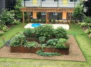 1211 N Leverett Ave APT 31, Fayetteville, AR 72703