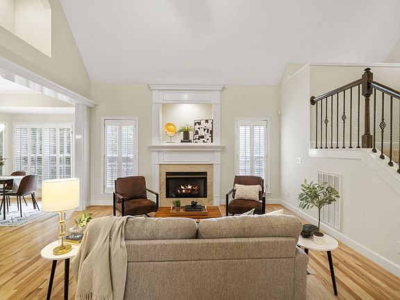 5th image of 1706 Mildare Ct