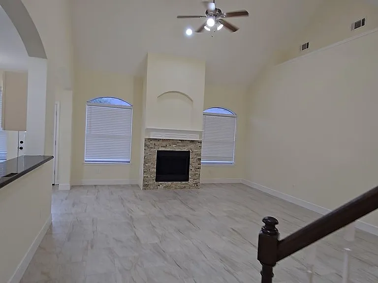 5510 Cedaredge Ct — Photo 2