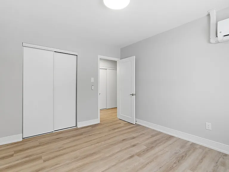20 Weichel St — Photo 16