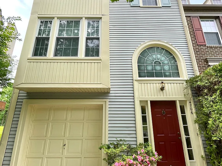 4706 Rams Horn Row — Photo 1