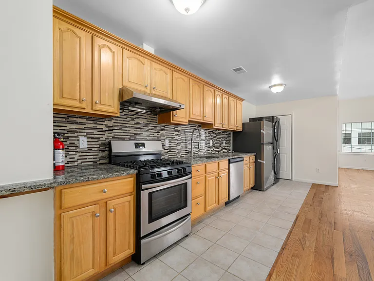 45 Orient Ave #2 — Photo 7
