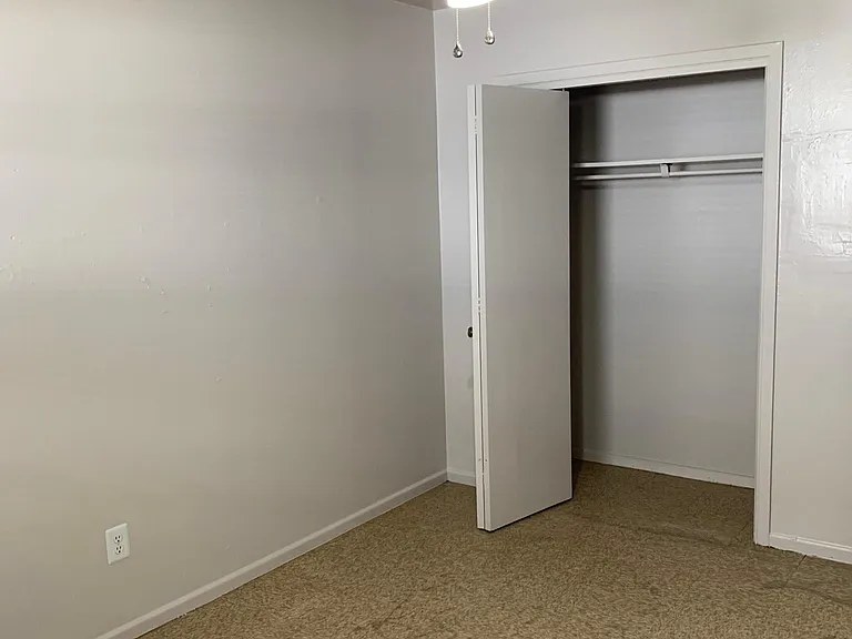 bedroom with closet