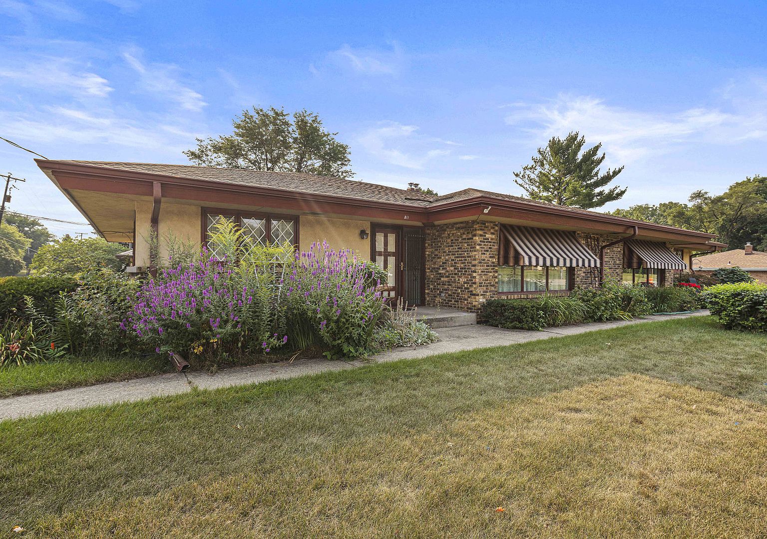 809 N Alpine Rd, Rockford, IL 61107 Zillow