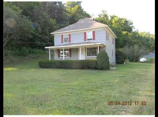 17240 Fruitwood Rd, Gravette, AR 72736