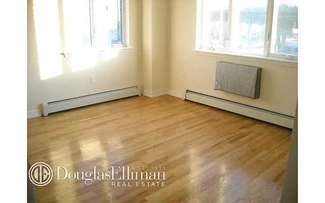 Rented by Douglas Elliman | media 78