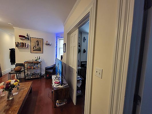 2nd image of 26 E 105th St #2F