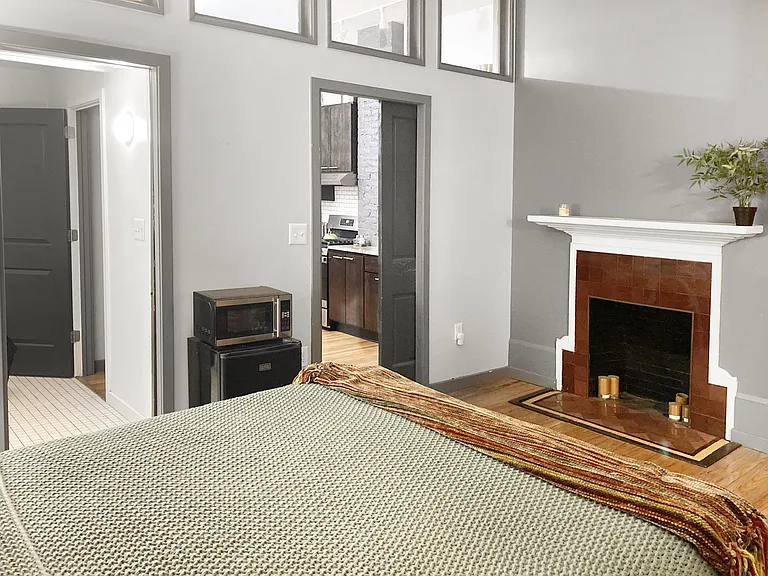 1010 N Calvert St #1 — Photo 2