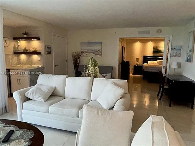 6917 Collins Ave #807 — Photo 15
