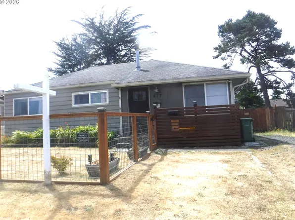877 Pacific Ave, Coos Bay, OR 97420