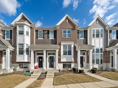 2909 Madison Dr, Naperville, IL, 60564