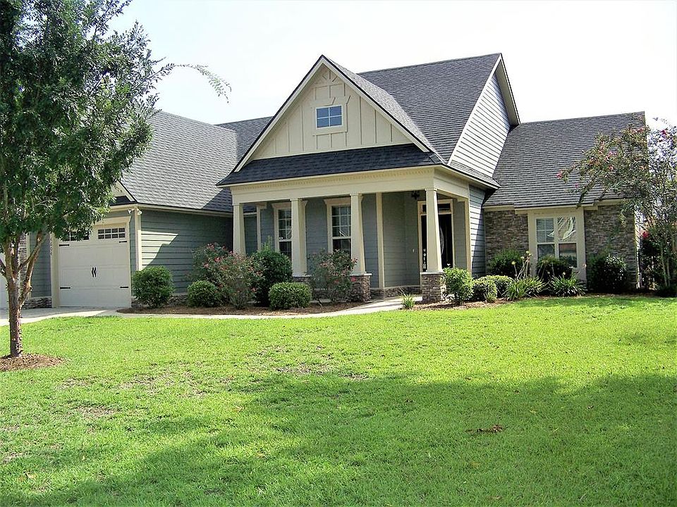 1st image of 4604 Amelia Cir