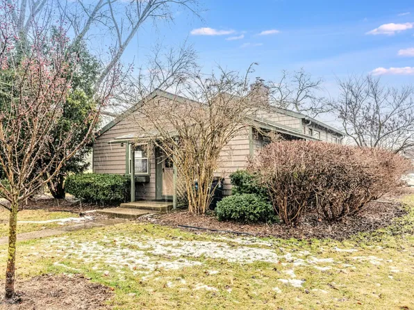 2351 Parkwood Ave #199, Ann Arbor, MI 48104