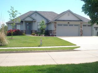 5605 Thornbrook Pkwy, Columbia, MO 65203