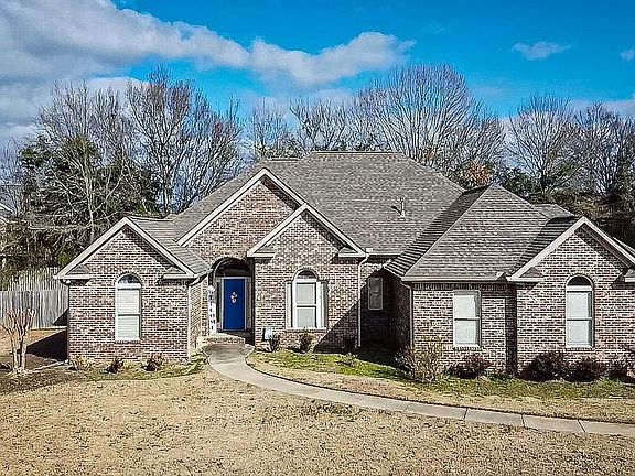 2nd image of 8950 Tiffany Way