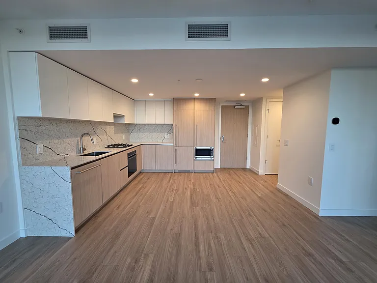 2135 Springer Ave #2507 — Photo 7