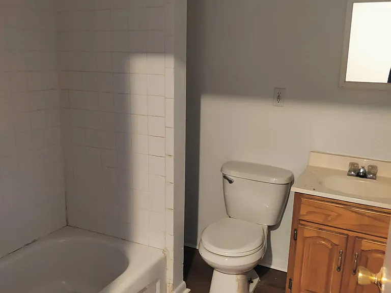 4230 W Girard Ave — Photo 7