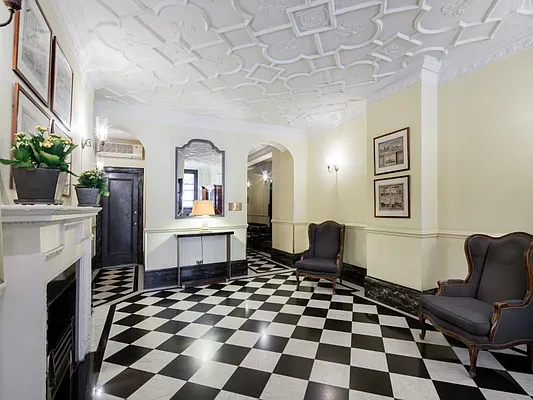 Sold by Sotheby's International Realty | media 23