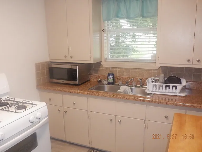 430 N Pesotum Ave — Photo 7
