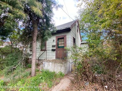 68 Clifton Ave, Staten Island, NY, 10305