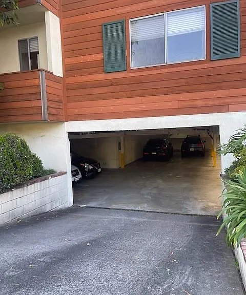 12333 Texas Ave — Photo 19