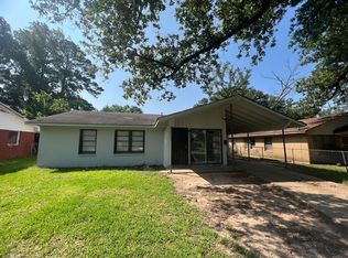 914 Huntington Ln, Shreveport, LA 71106