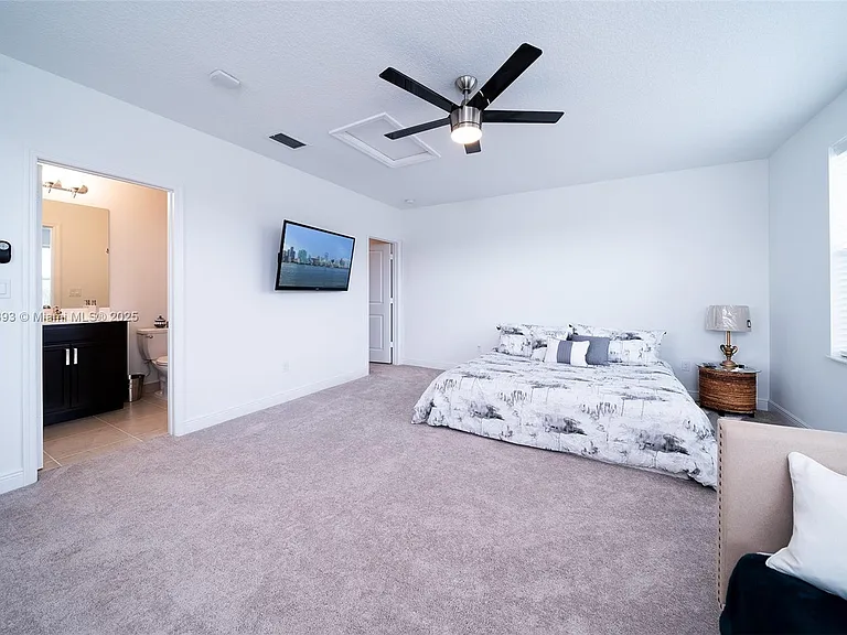 4230 Rosa Dr — Photo 43