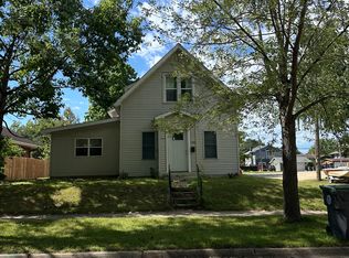 120 19th St S, La Crosse, WI 54601