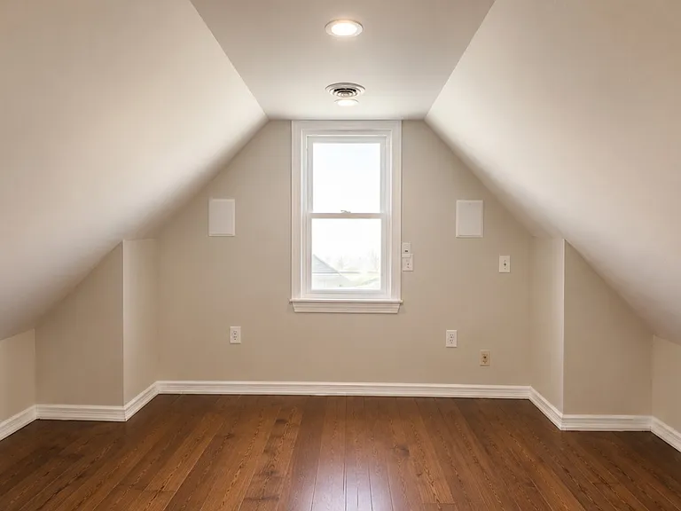77 Gibbs St #3 — Photo 6