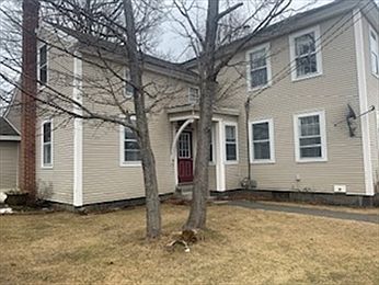 3rd image of 134 Main St #134A