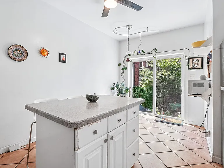4646 Hazel Ave — Photo 20