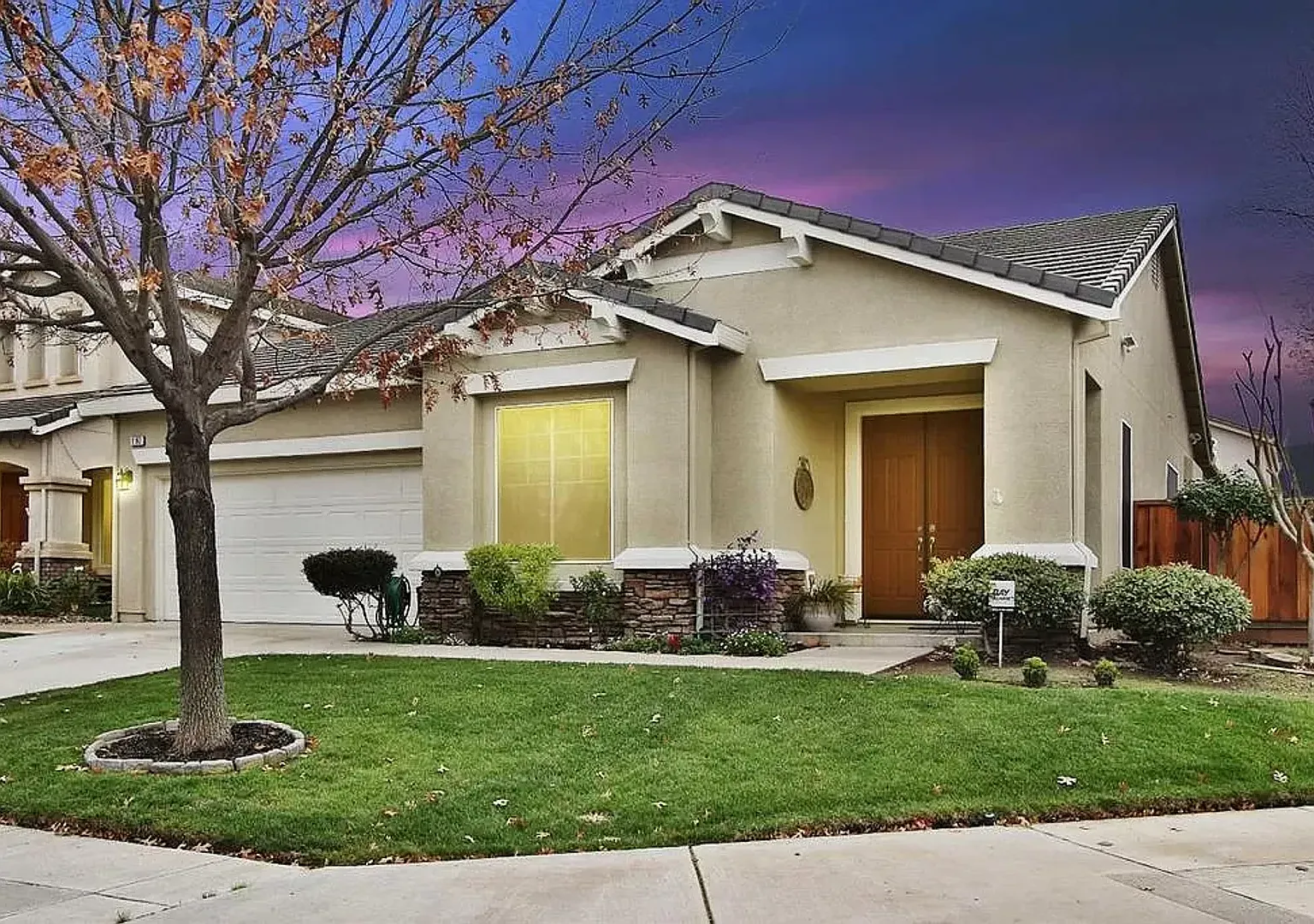 Spacious 4-Bedroom Home in Desirable Tracy Neighborhood! — Photo 1