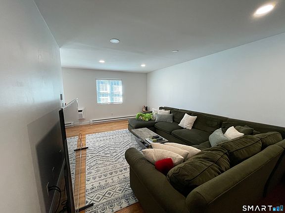 3rd image of 5 Woodside Avenue #65
