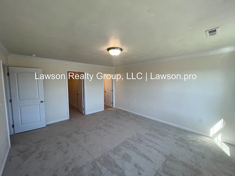 2080 Lawson Ln — Photo 33