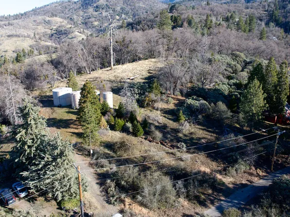 Posey, Posey, CA 93260