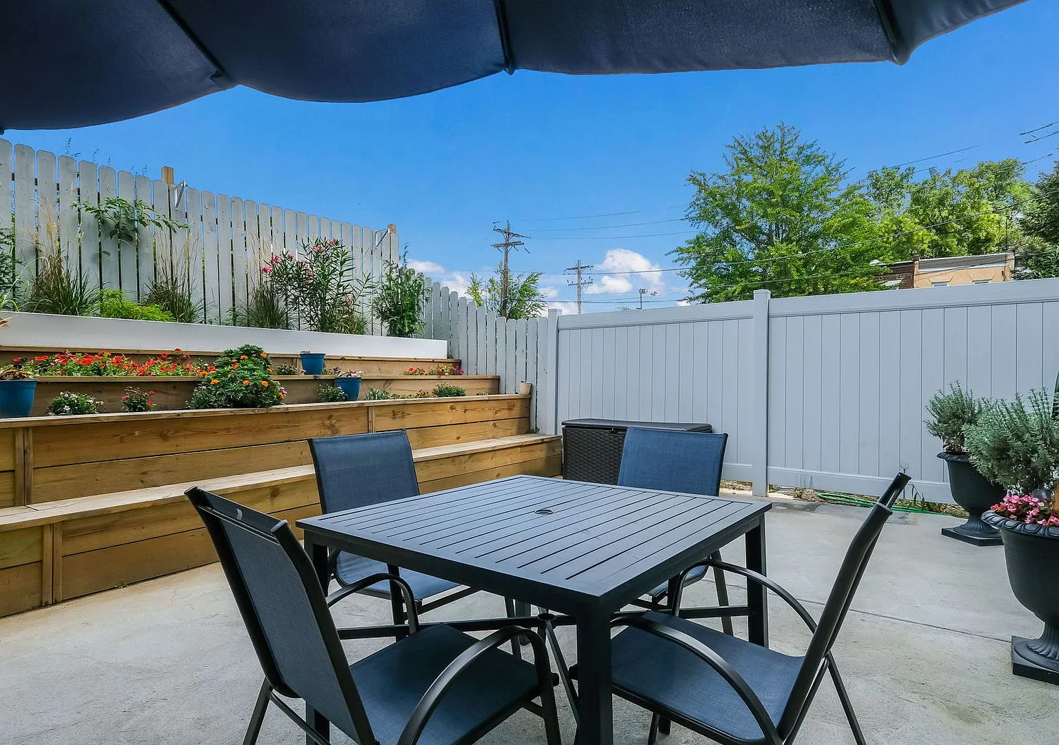 44West — Photo 3