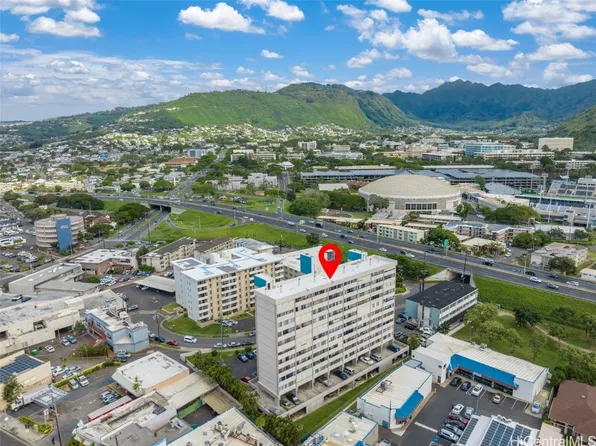 1025 Kalo Pl APT 607, Honolulu, HI 96826