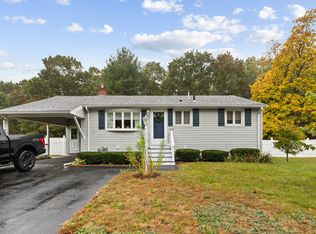 1430 Shawsheen St, Tewksbury, MA 01876