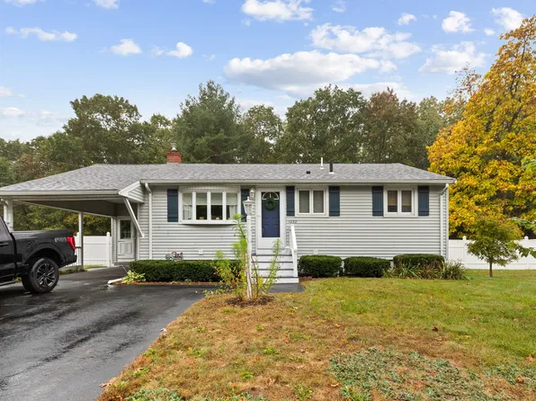 1430 Shawsheen St, Tewksbury, MA 01876