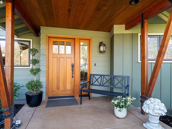 3rd image of 2746 Norbert Ln