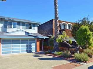 2911 Bayview Dr, Alameda, CA 94501