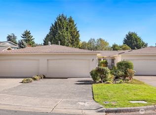 6002 Parkside Dr APT B, Anacortes, WA 98221