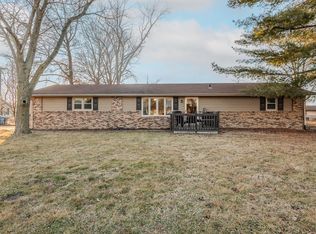502 Strohbeck Ln, Bethalto, IL