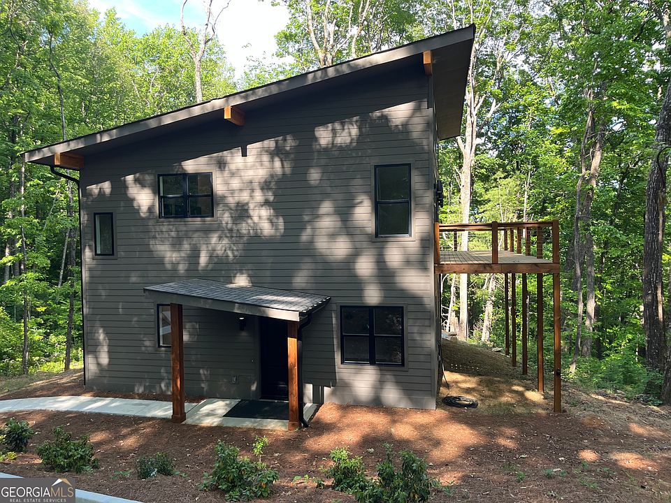 1st image of 673 Autumn Ridge Dr