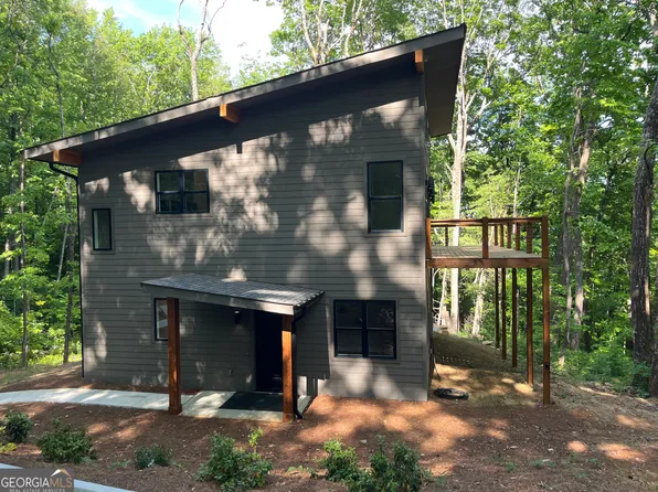 673 Autumn Ridge Dr, Clayton, GA 30525