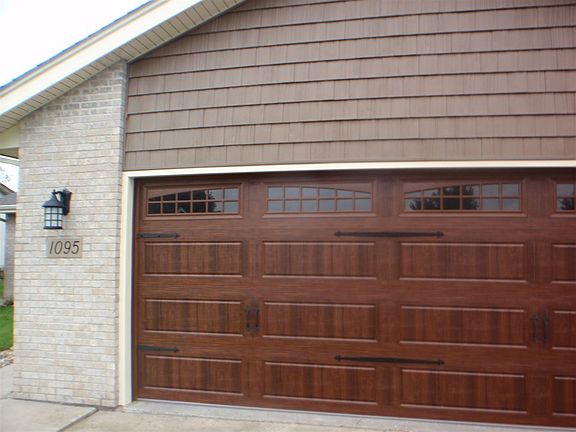 2nd image of 1095 Darwin Dr