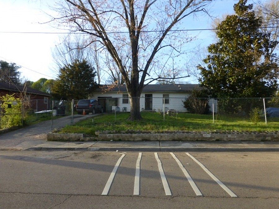 1st image of 4115 Catalpa Ave