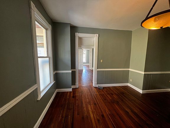 4th image of 214 E 13th St Floor 1