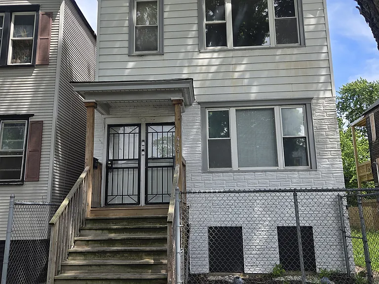 4451 S Shields Ave #1 — Photo 1