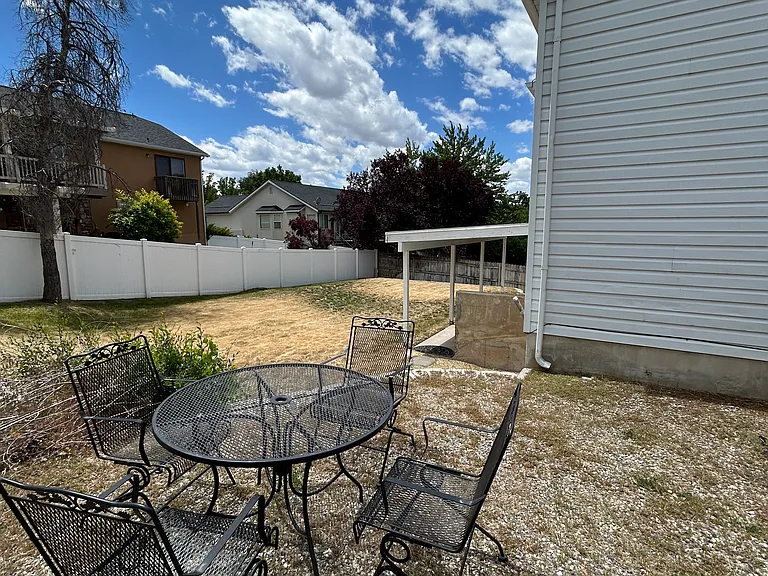 926 E Riparian Dr #2 — Photo 12
